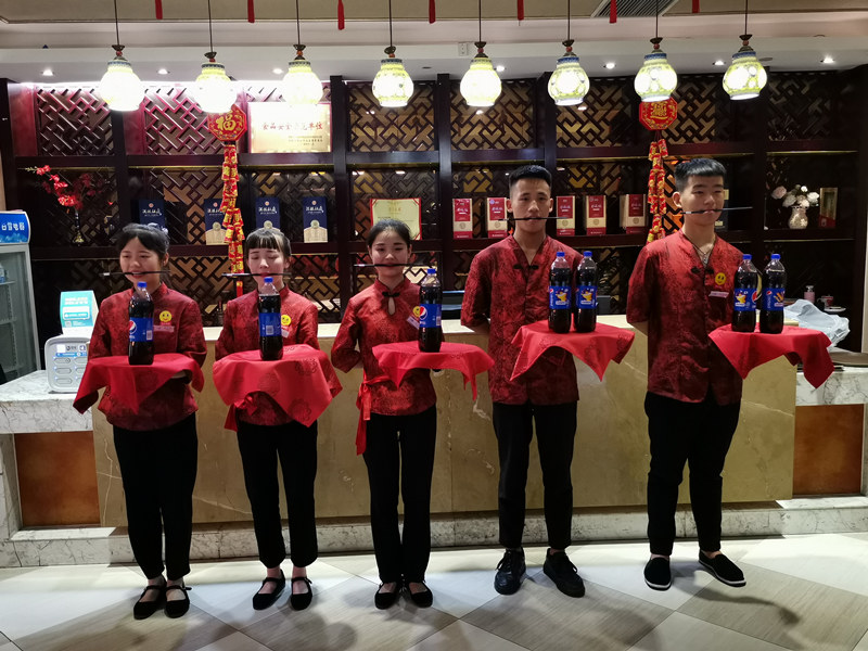 優(yōu)質(zhì)服務(wù)是根本 系統(tǒng)培訓(xùn)來(lái)強(qiáng)化