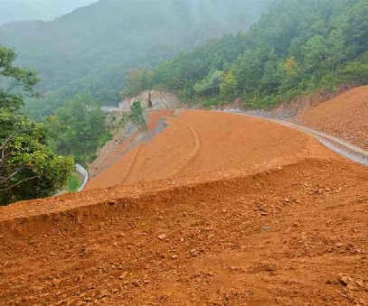 雙河金礦 |筑牢生態(tài)屏障，鋪就“三生共贏”之路